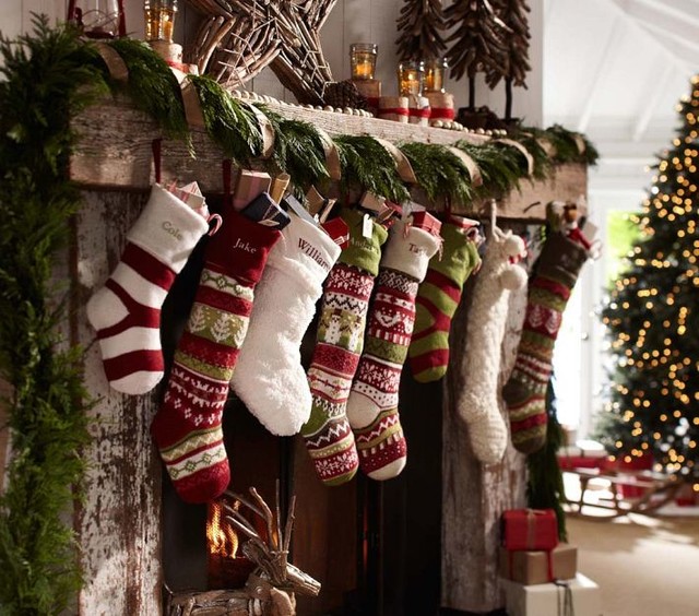 Chaussettes de Noel cheminée